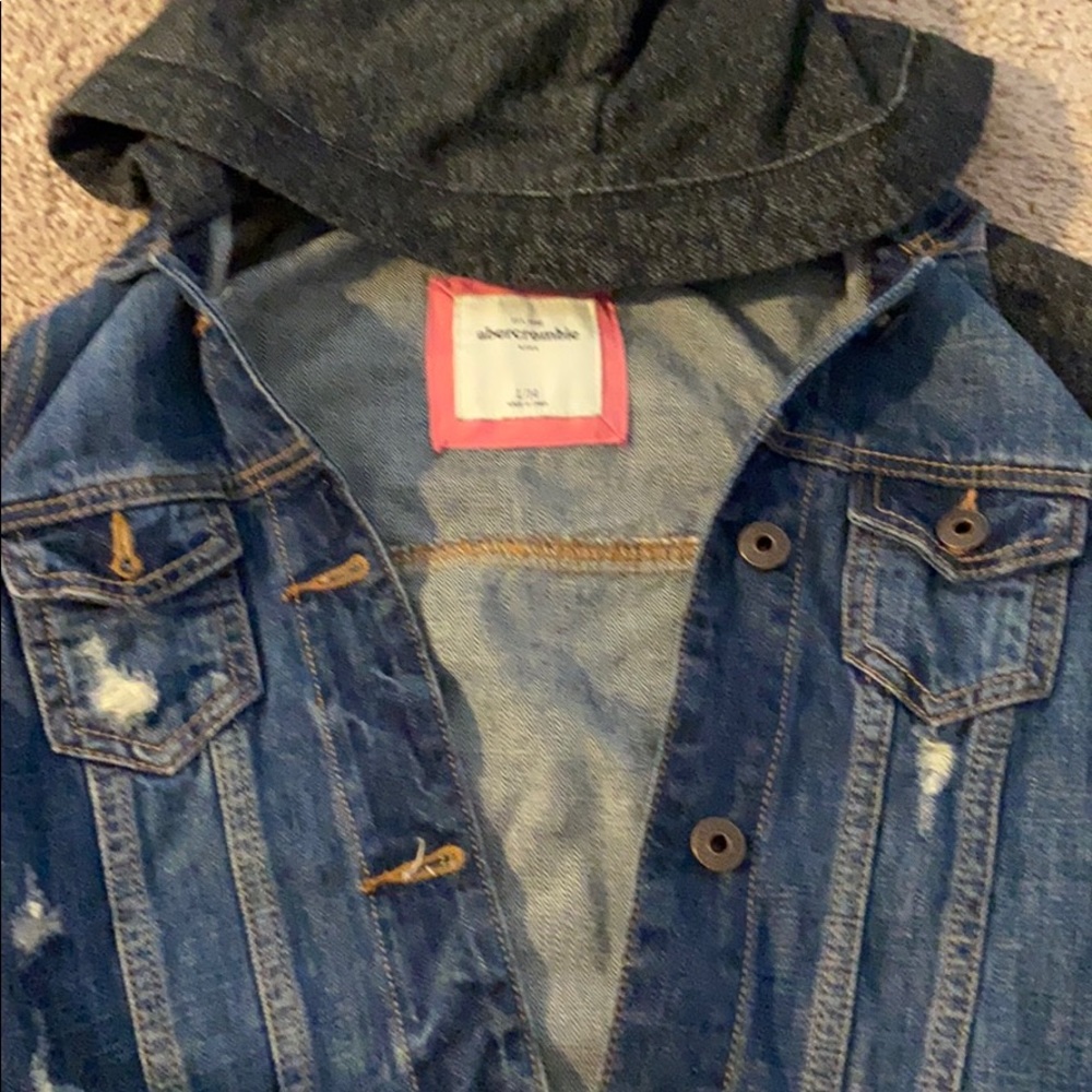 Jean jacket - Picture 3 of 4